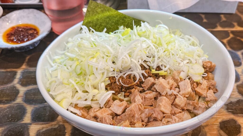 【油虎/1人ランチ】油そばを食べてきた🍜期間限定メニューも美味しい‼《茨城県つくば市》