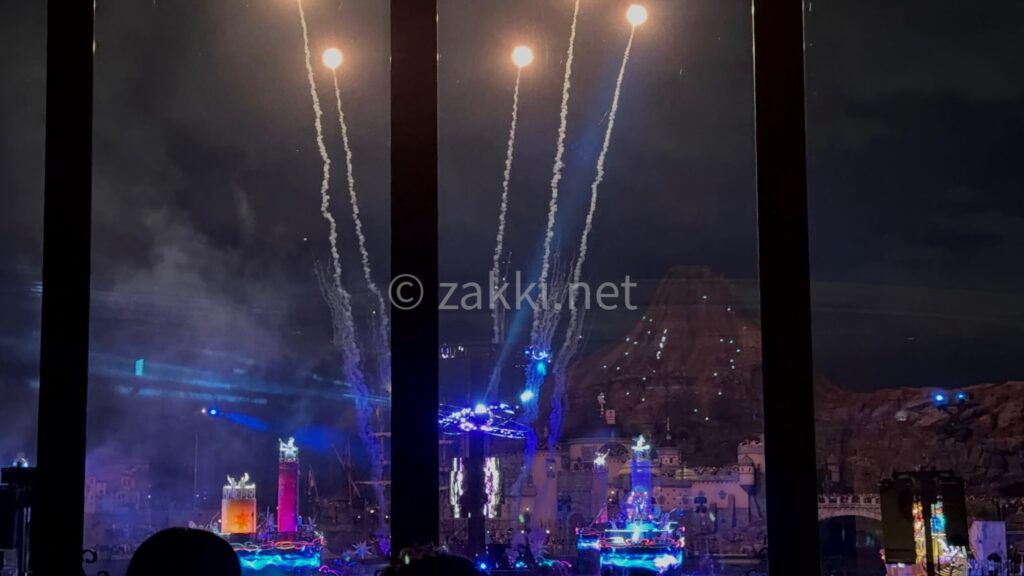 ベッラヴィスタ・ラウンジ🌏17:40予約で19:30開始のビリーヴは見れたのか？【前席２列目の実体験ブログ】