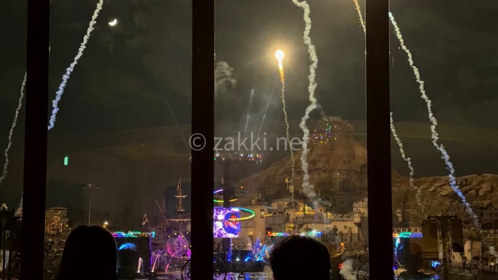 ベッラヴィスタ・ラウンジ🌏17:40予約で19:30開始のビリーヴは見れたのか？【前席２列目の実体験ブログ】